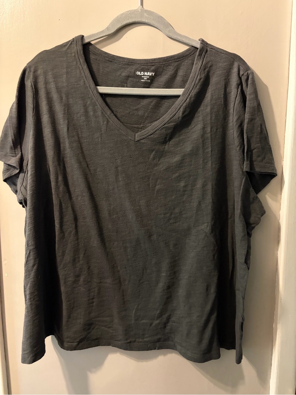 Old Navy Woman’s V-Neck Tee — Charcoal Gray